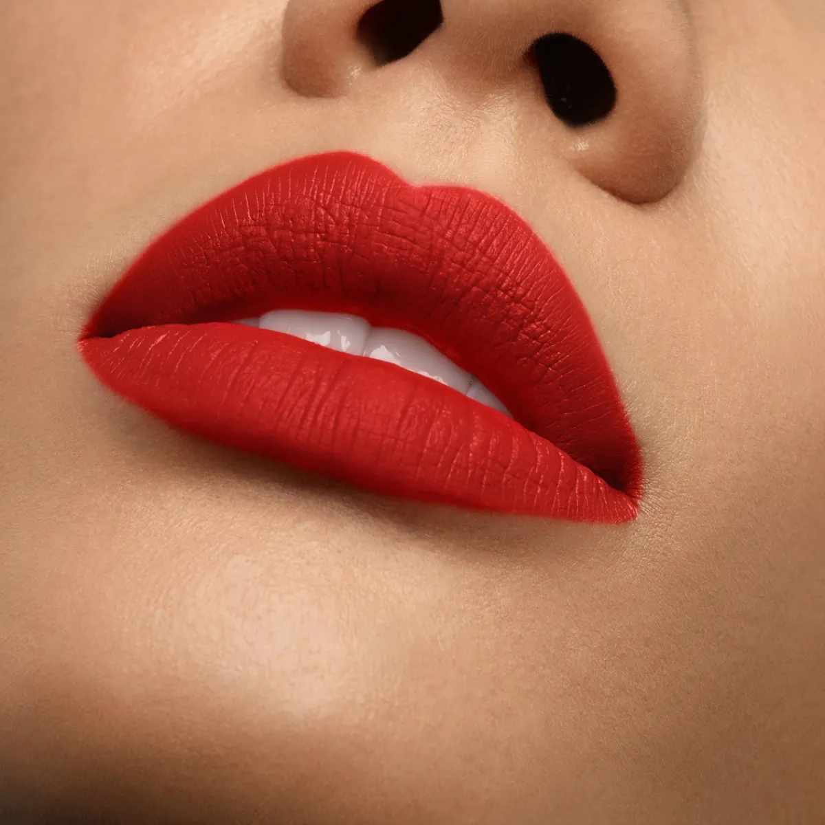 Christian Louboutin Rouge Louboutin Velvet Matte On The Go
