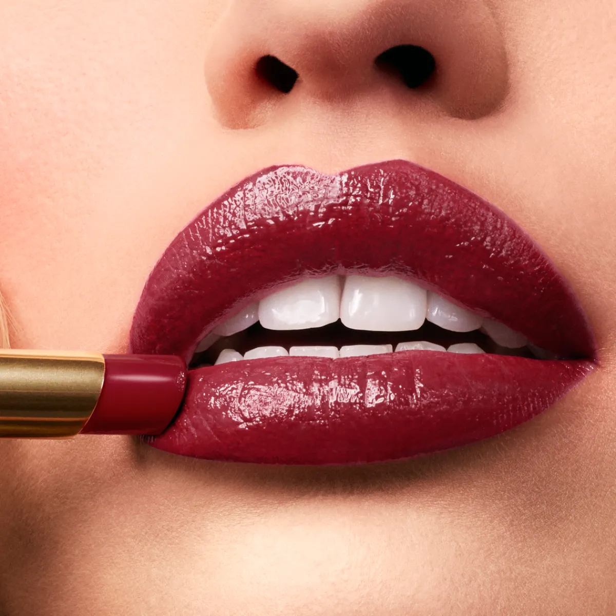 Christian Louboutin Rouge Stiletto Glossy Shine