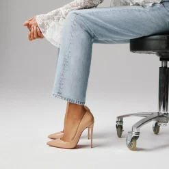 Christian Louboutin So Kate